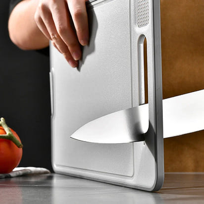 Multifunctional Foldable Cutting Board™